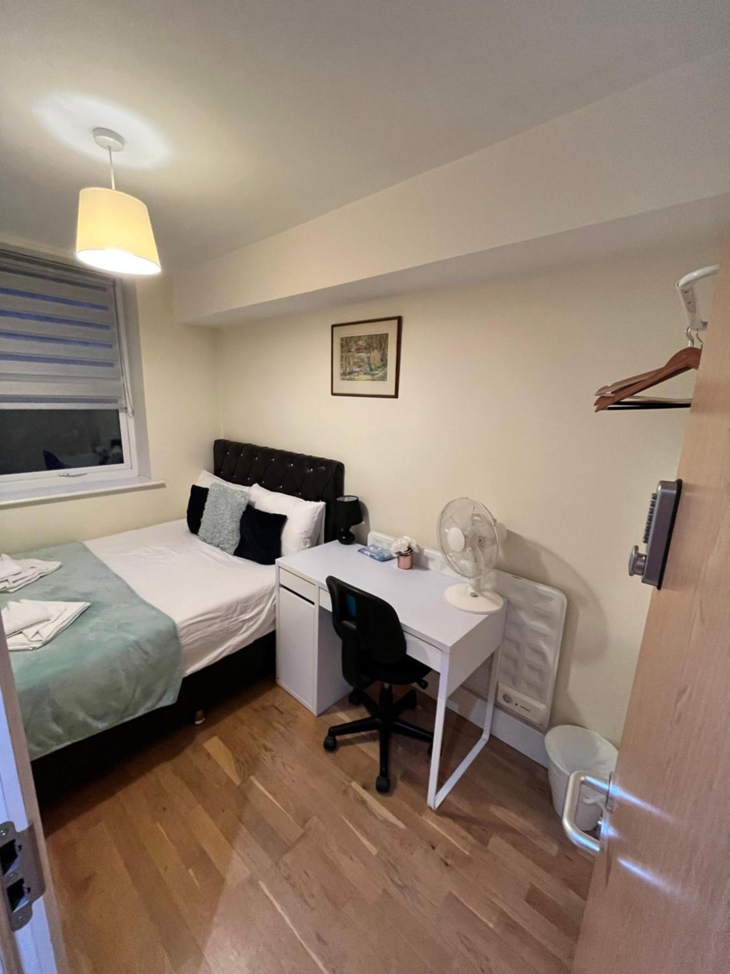 Metropolitan Coziness Private Bedrooms In Euston Station 161 London Eksteriør bilde