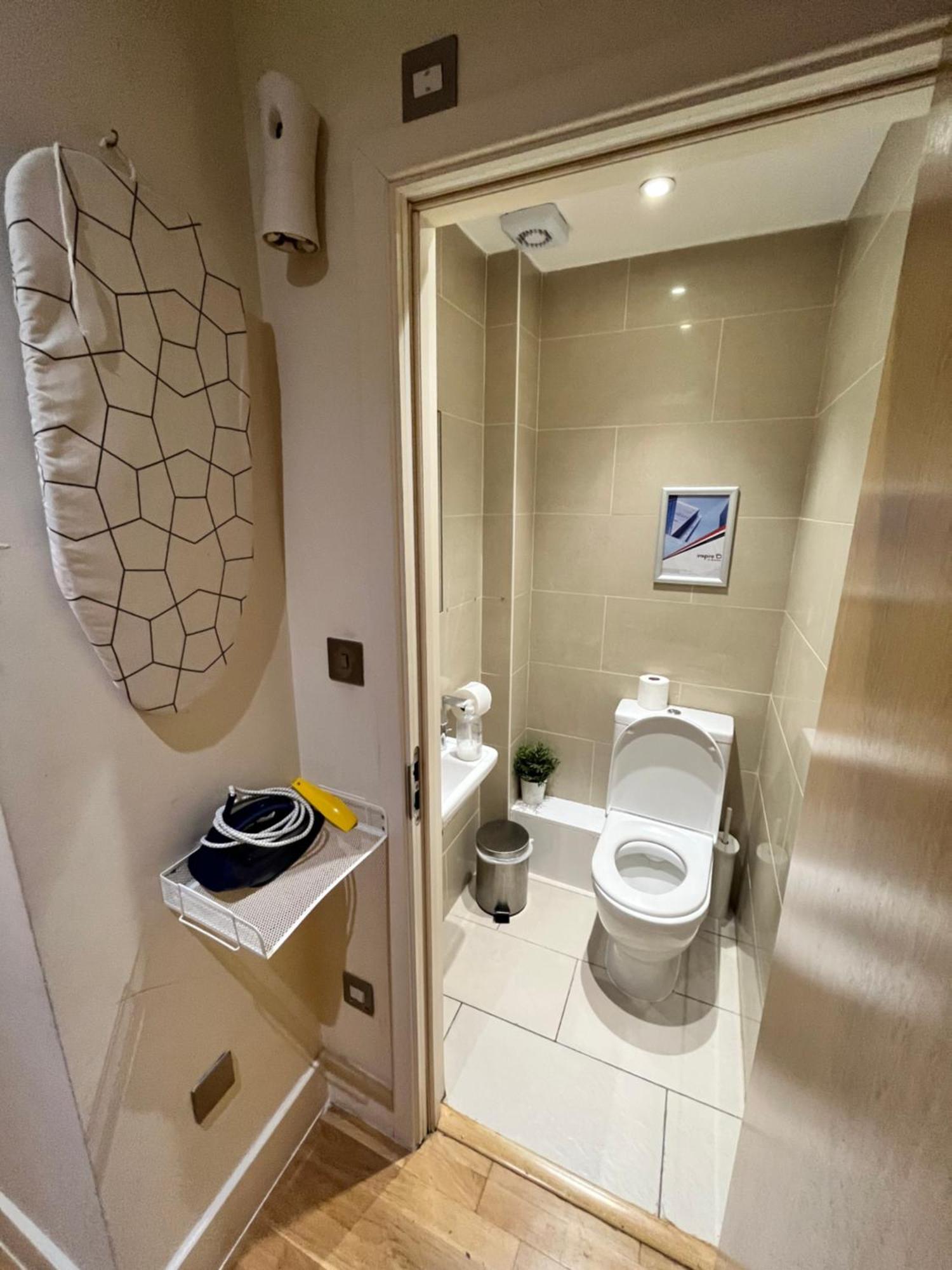 Metropolitan Coziness Private Bedrooms In Euston Station 161 London Eksteriør bilde