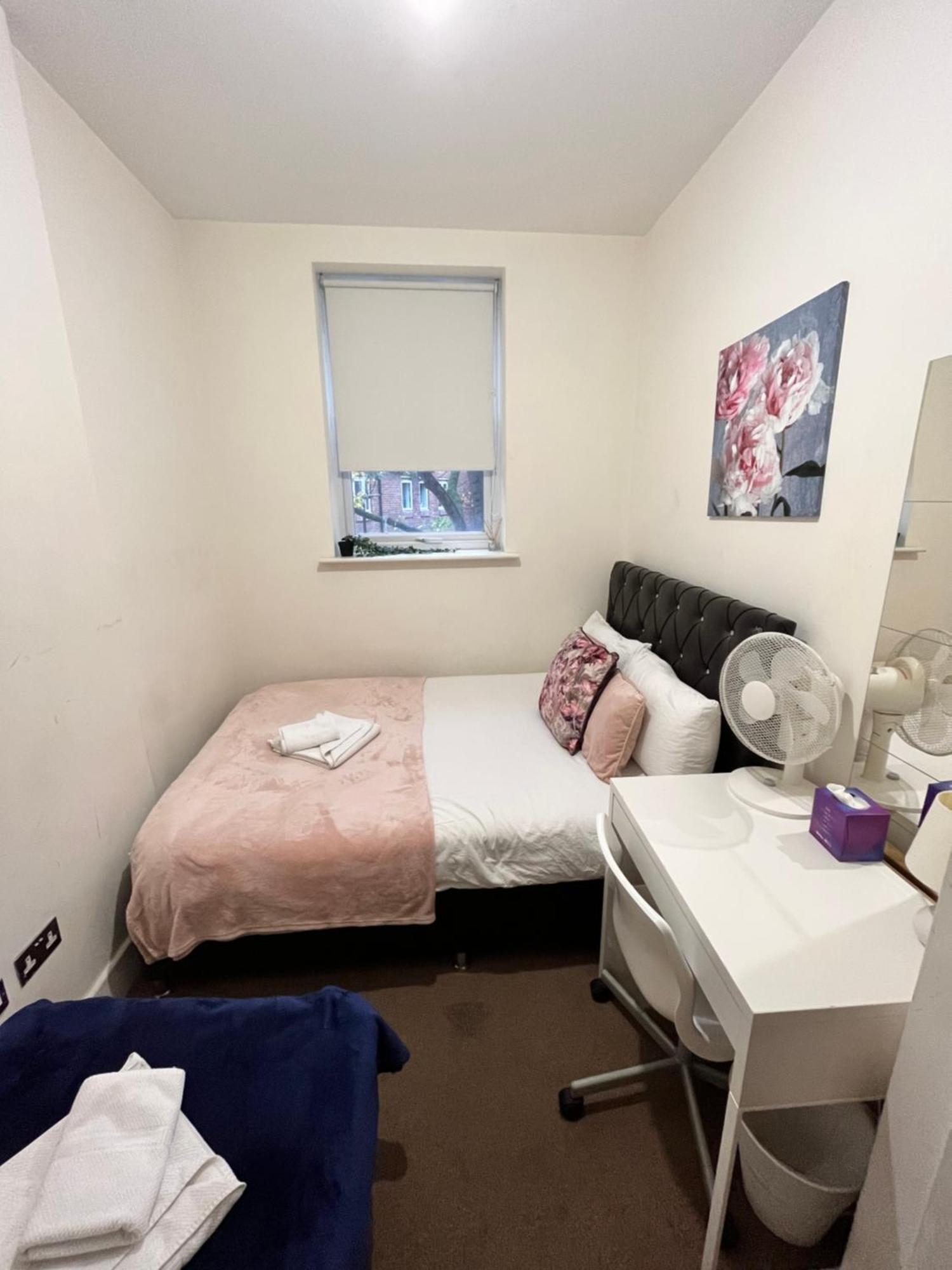 Metropolitan Coziness Private Bedrooms In Euston Station 161 London Eksteriør bilde