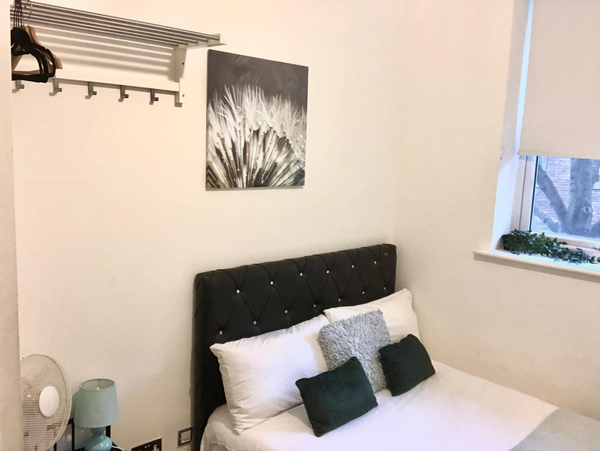 Metropolitan Coziness Private Bedrooms In Euston Station 161 London Eksteriør bilde