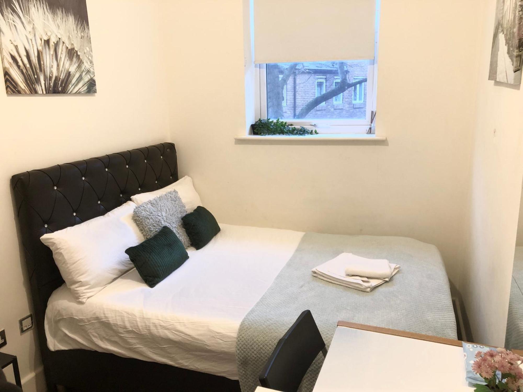 Metropolitan Coziness Private Bedrooms In Euston Station 161 London Eksteriør bilde