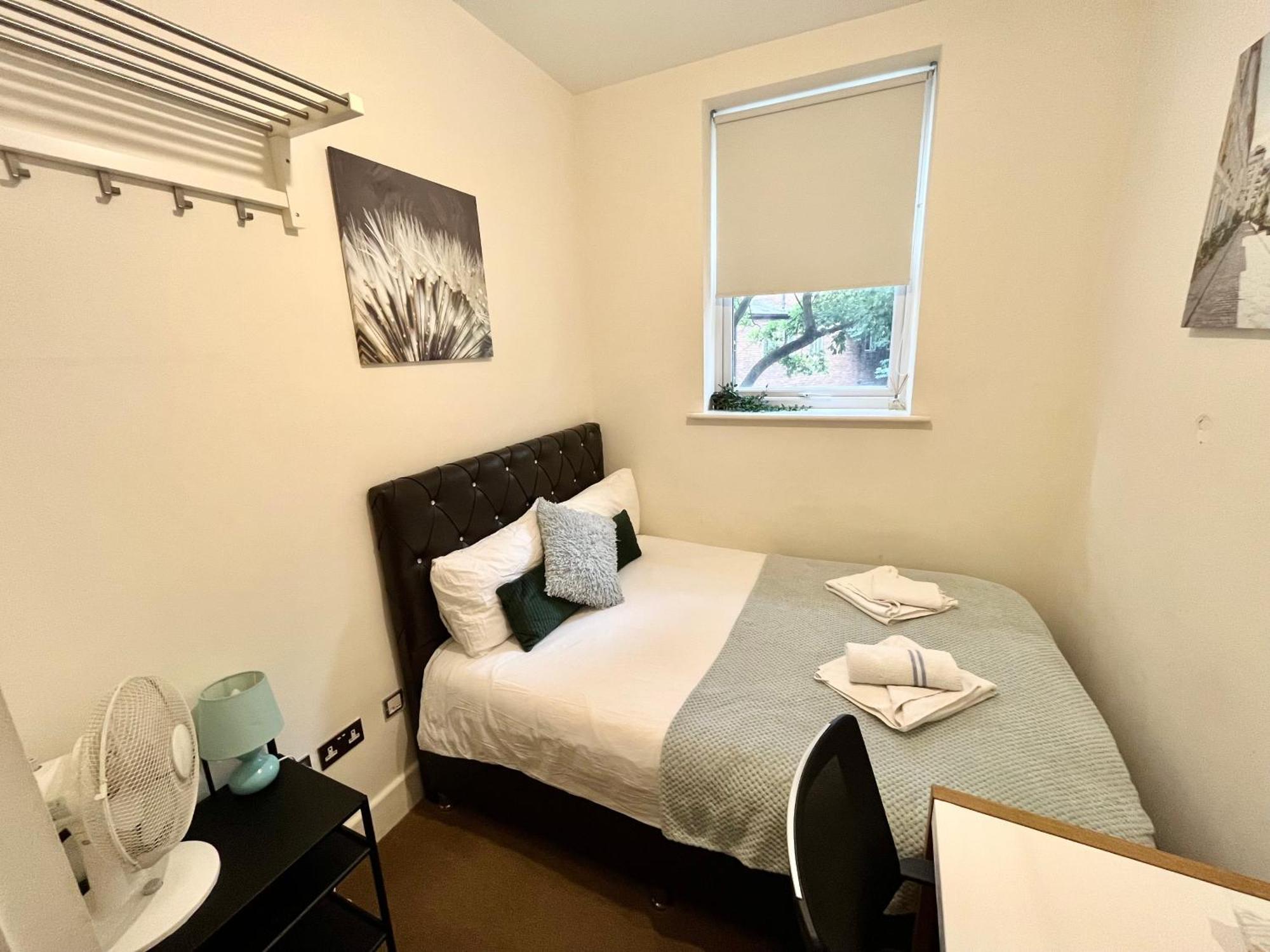 Metropolitan Coziness Private Bedrooms In Euston Station 161 London Eksteriør bilde