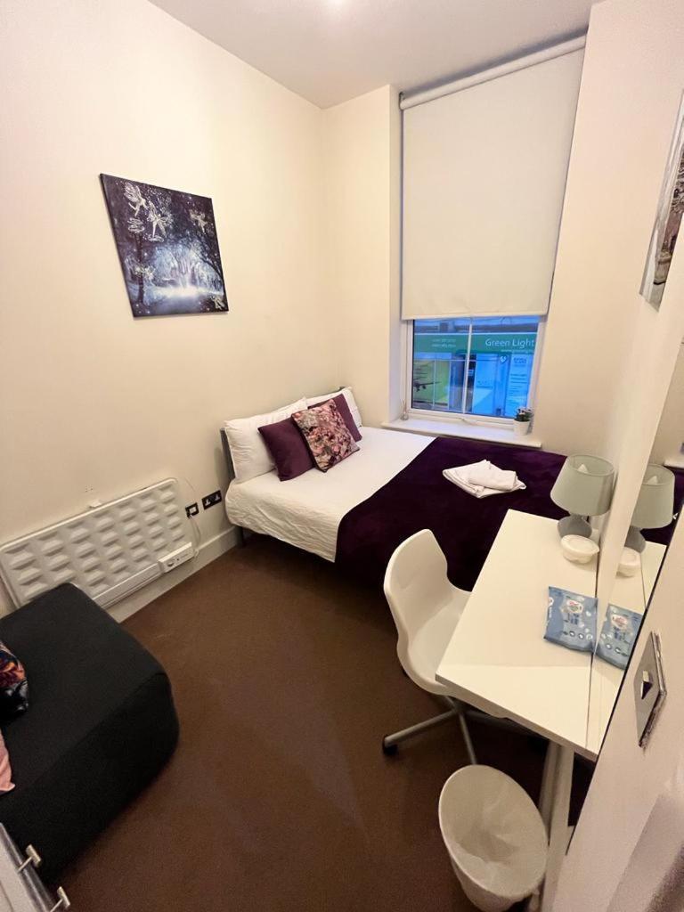 Metropolitan Coziness Private Bedrooms In Euston Station 161 London Eksteriør bilde